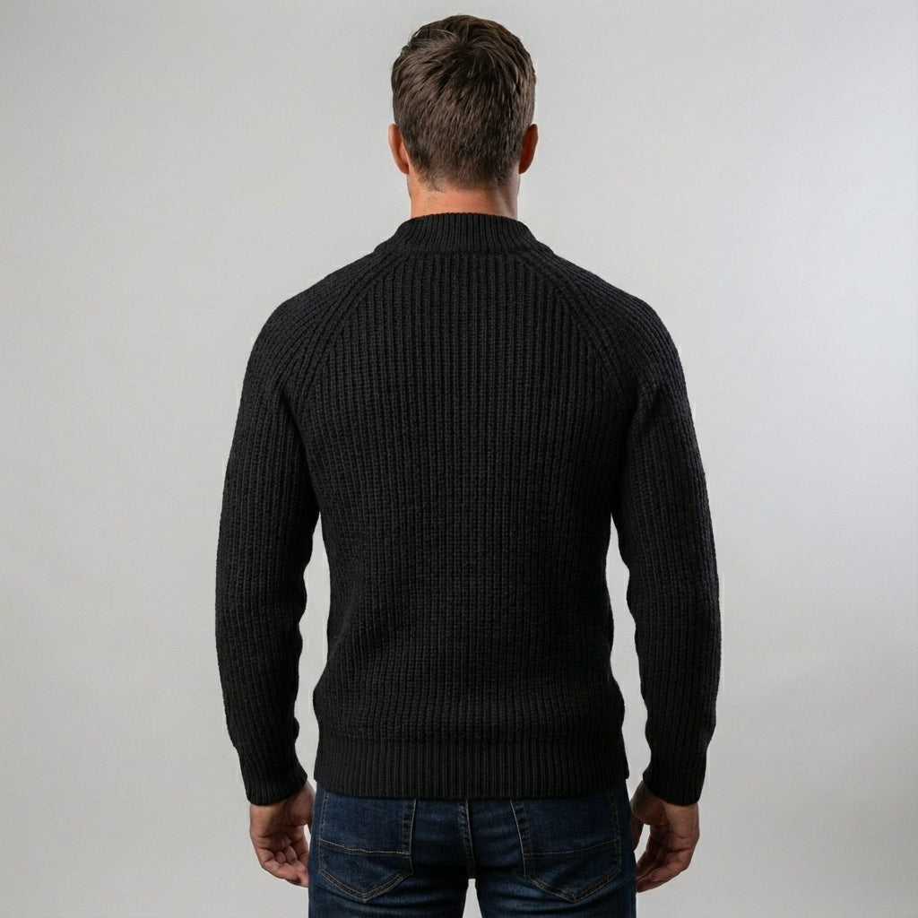 Timeless Minimal Roundneck Sweater